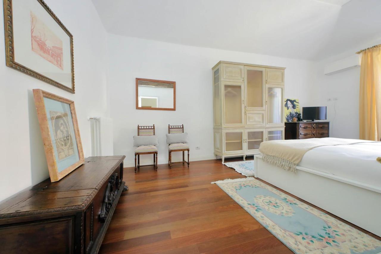 Ych-Penthouse Fiammetta A Piazza Navona Apartamento Roma Exterior foto